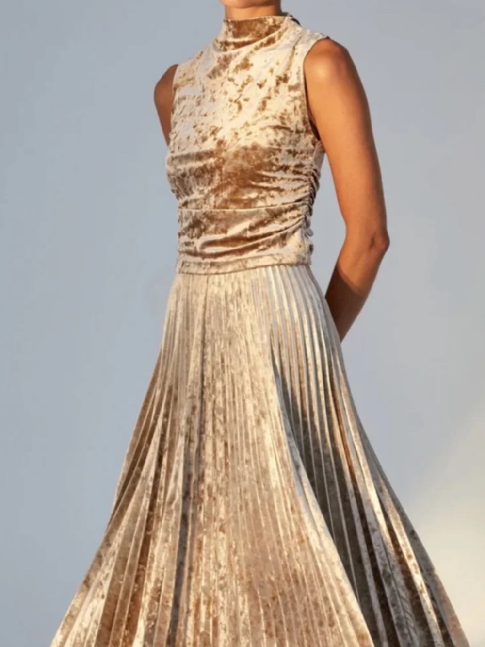 Bella Dahl Velvet Midi Skirt Set in Gold NWT, size Medium